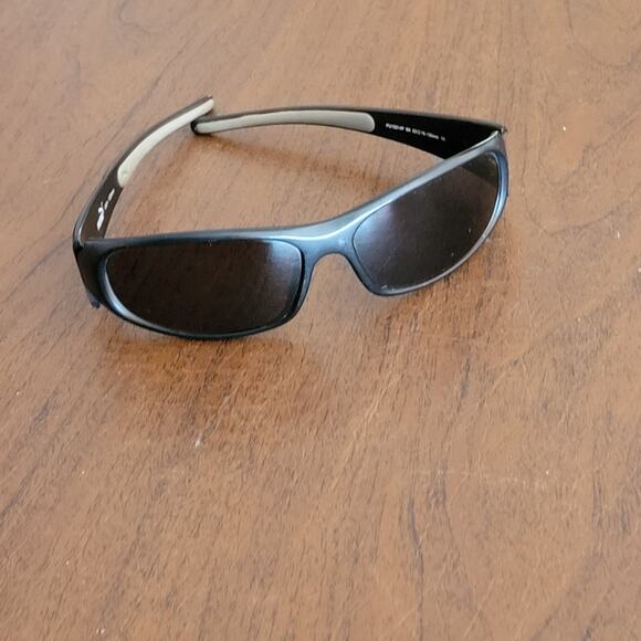 Puma Go+  15014P Black Sunglasses 63x15x120 Wrap  Polarized - Picture 1 of 12